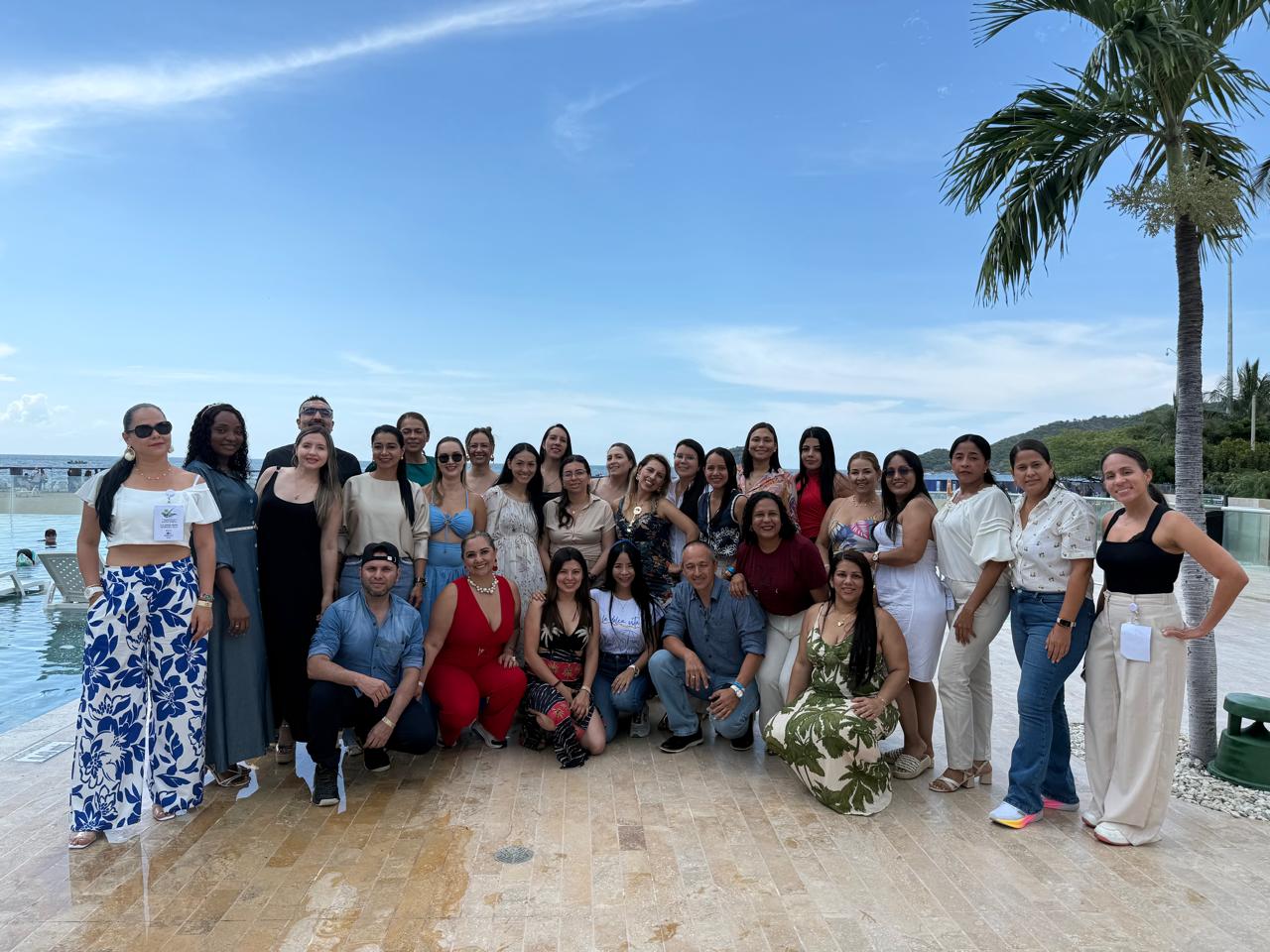 VIII · Santa Marta · Grupo frente al mar