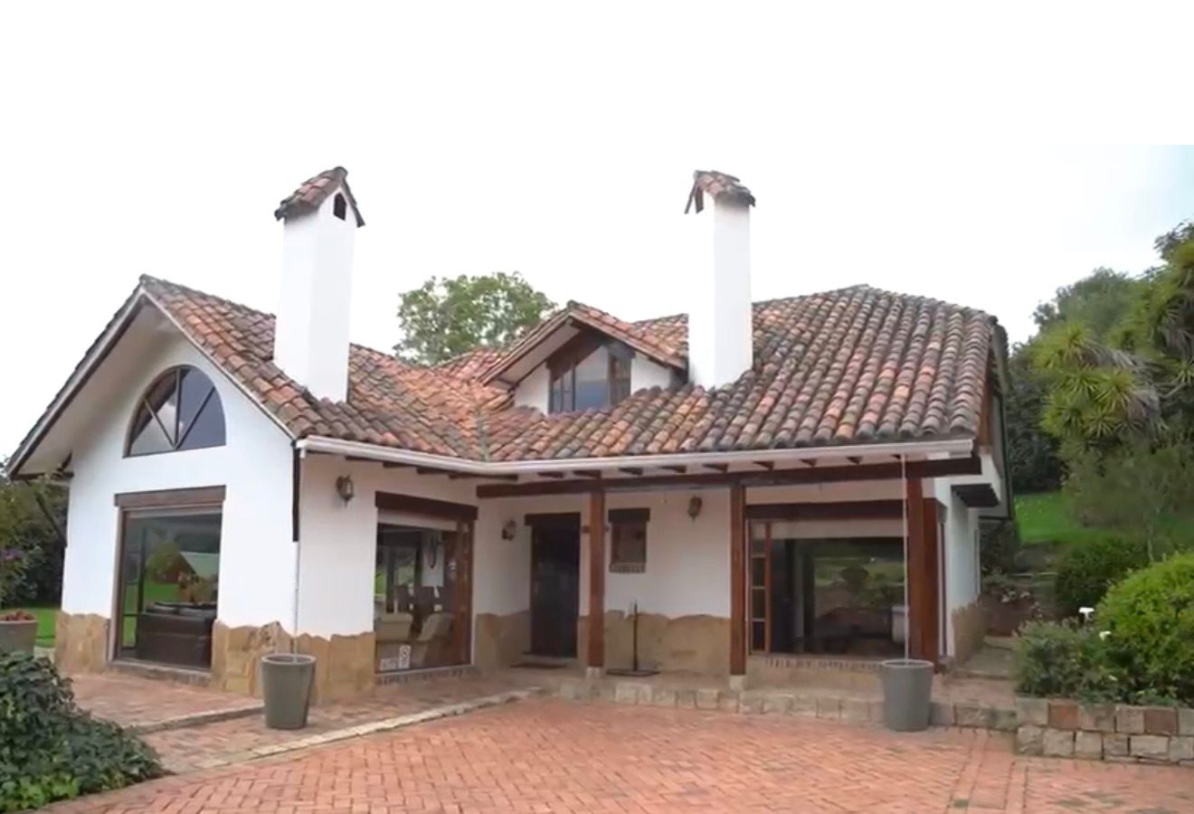 Casa Queen — Fachada frontal